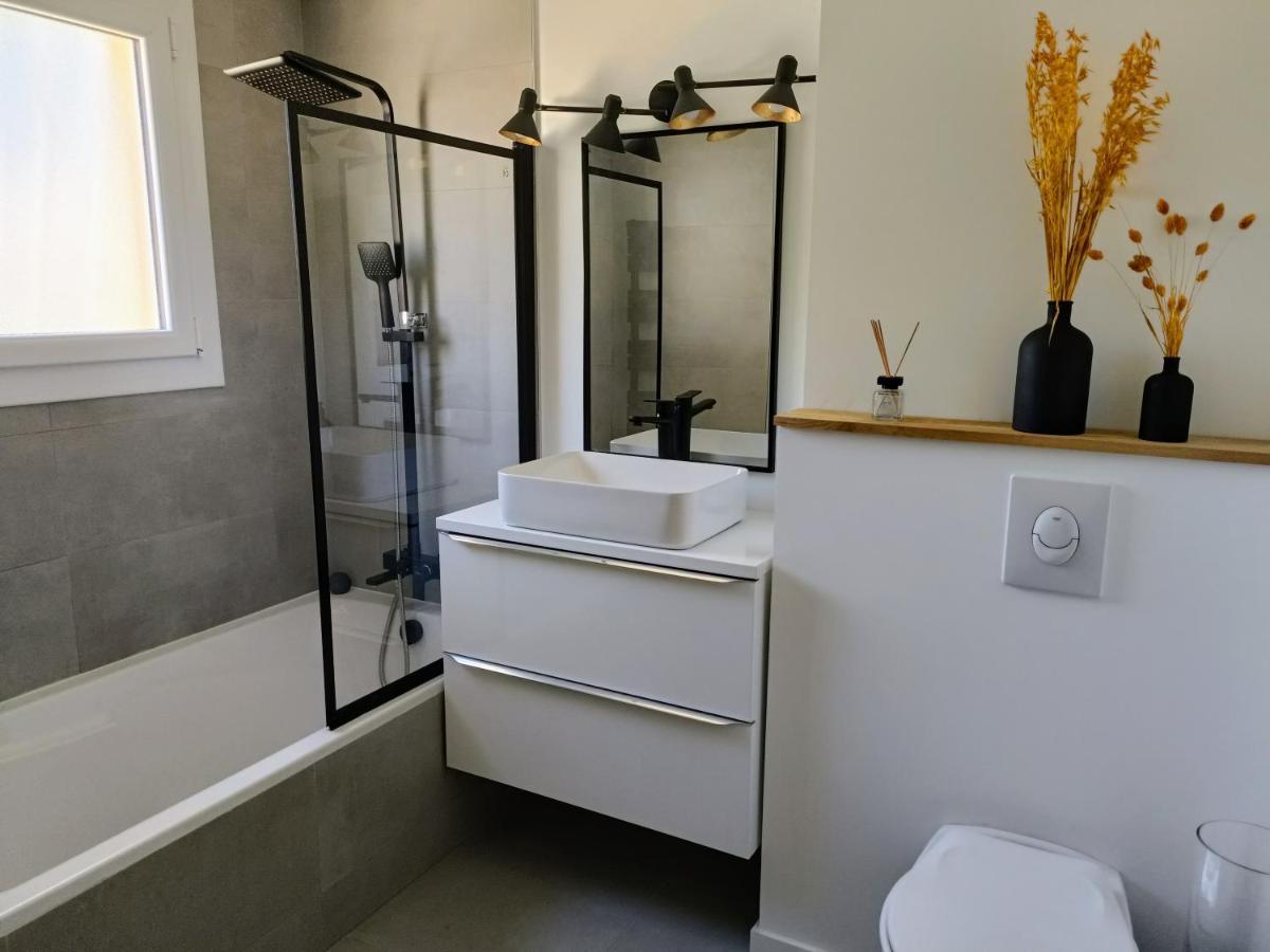Belle Maison Mitoyenne De Standing Fréjus 外观 照片
