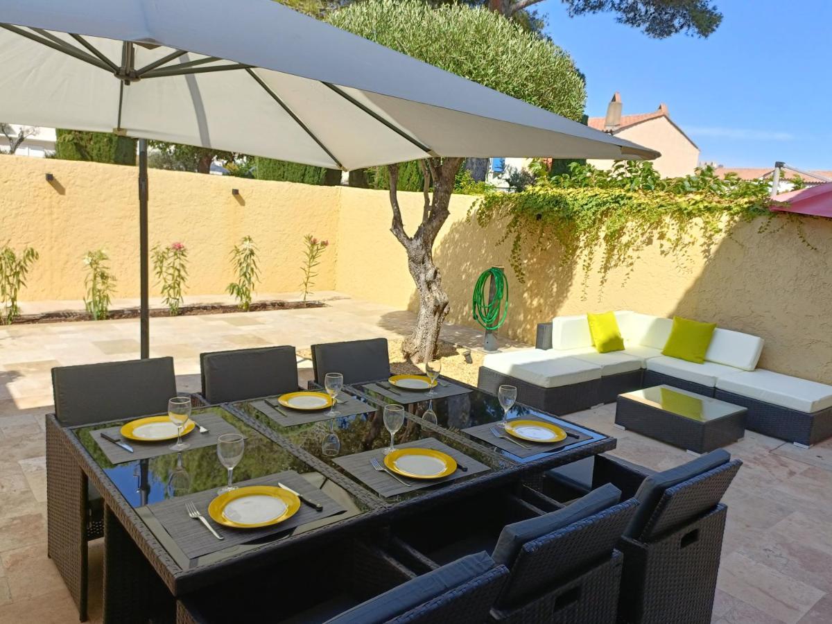Belle Maison Mitoyenne De Standing Fréjus 外观 照片
